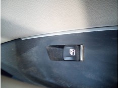 MANDO ELEVALUNAS DELANTERO DERECHO 