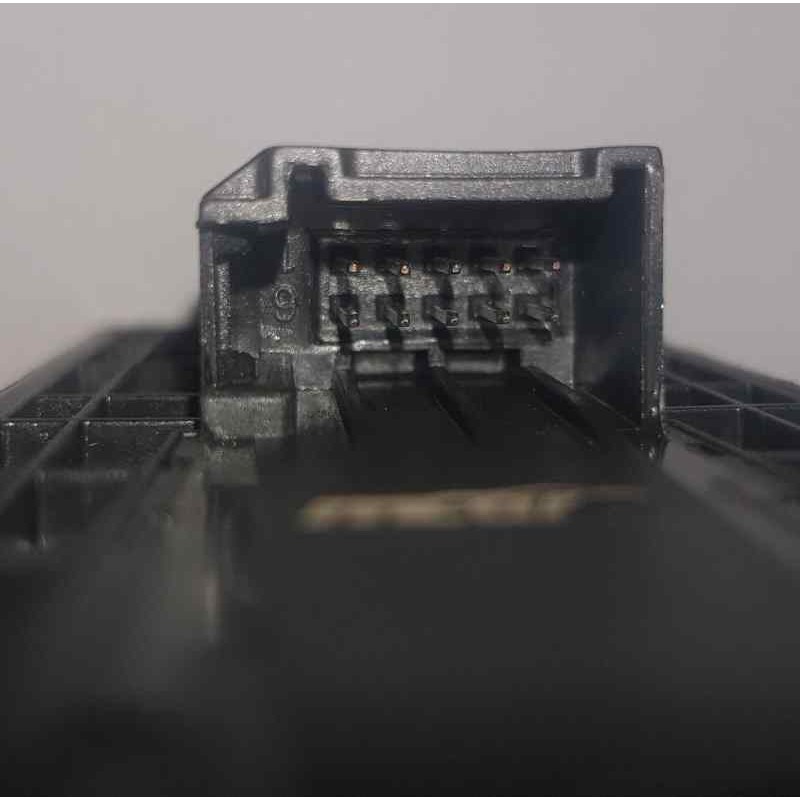 Recambio de mando elevalunas delantero izquierdo para audi a4 avant (8e) referencia OEM IAM 8E0959851B NUEVO T2-4-A1-3