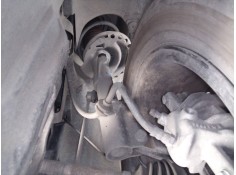 AMORTIGUADOR DELANTERO IZQUIERDO 