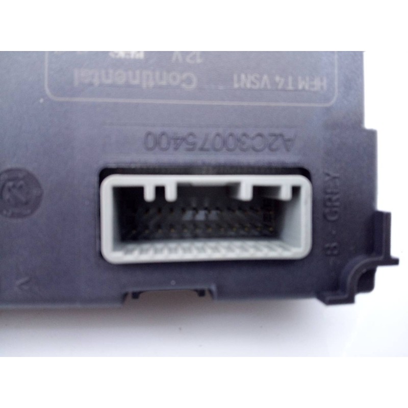 Recambio de antirrobo para renault captur limited referencia OEM IAM 285901547R A2C92561706 E2-A1-39-2