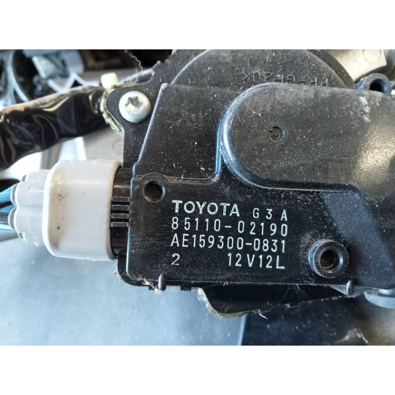 Recambio de motor limpia delantero para toyota auris active referencia OEM IAM 8511002190  