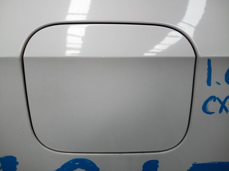 Recambio de tapa exterior combustible para skoda rapid active referencia OEM IAM   