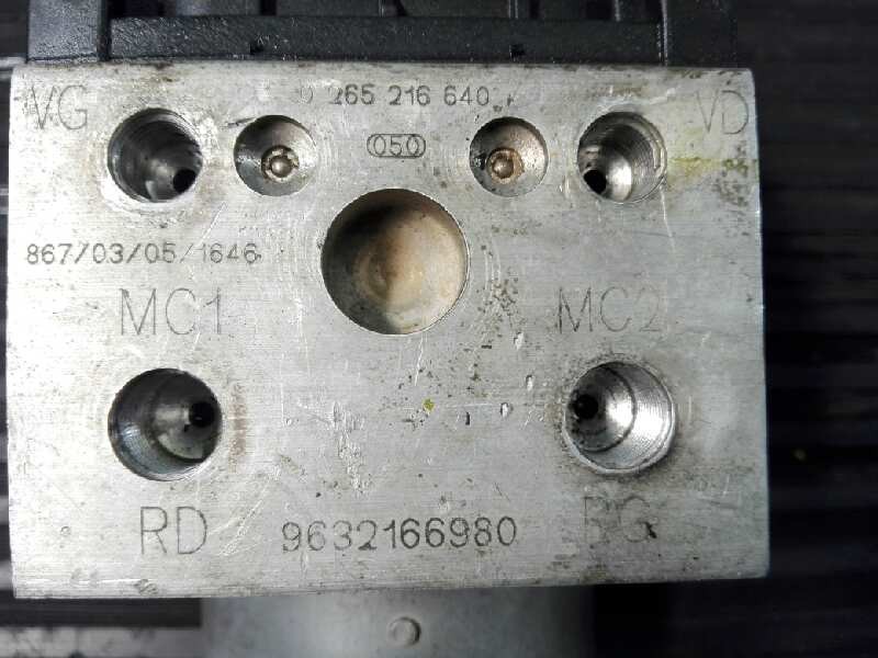 Recambio de abs para peugeot 406 berlina (s1/s2) sldt referencia OEM IAM 0265216640 9632166980 P3-A8-28-5
