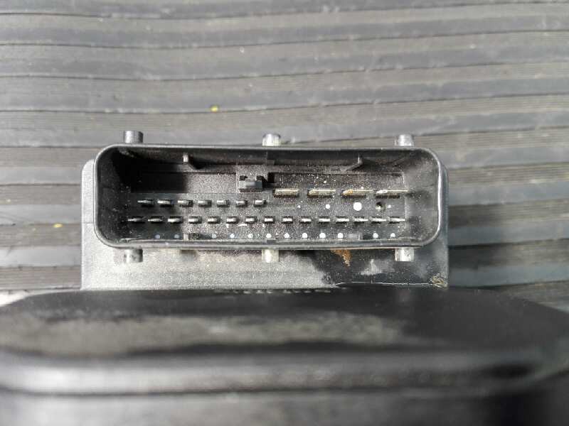 Recambio de abs para peugeot 406 berlina (s1/s2) sldt referencia OEM IAM 0265216640 9632166980 P3-A8-28-5