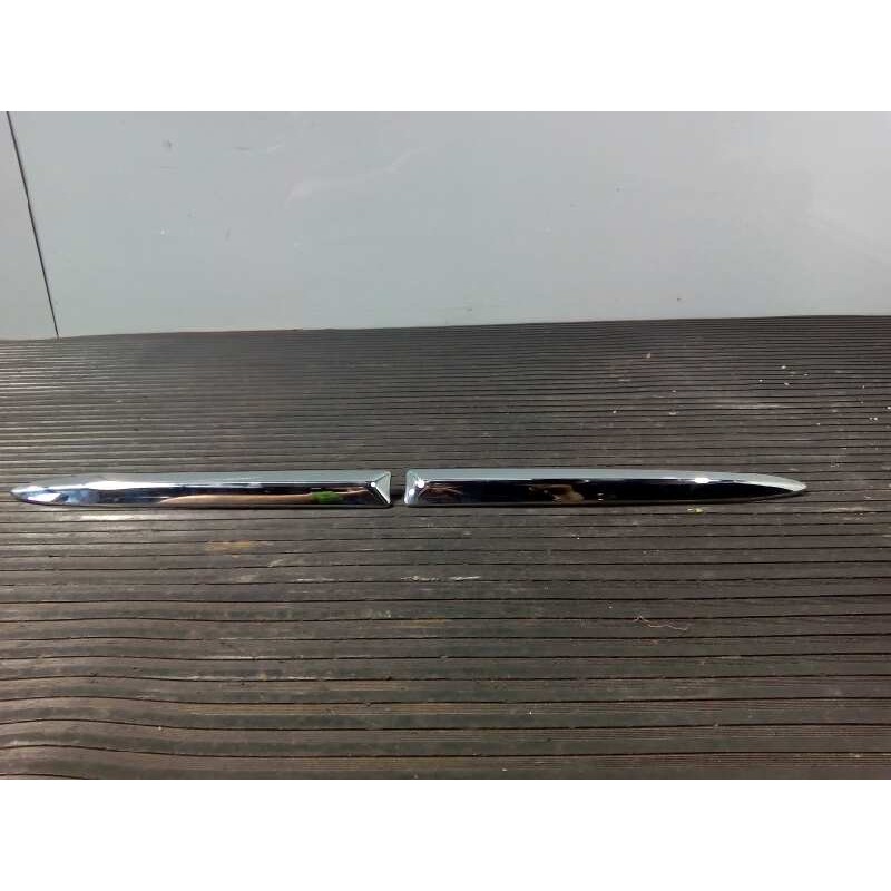 Recambio de rejilla paragolpes delantero para fiat 500 cabrio (150) referencia OEM IAM 735425616  E2-B2-57-2