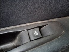 MANDO ELEVALUNAS TRASERO IZQUIERDO 