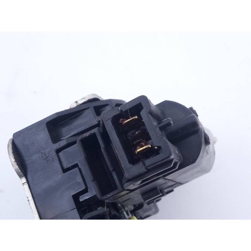 Recambio de cerradura puerta trasera izquierda para dacia lodgy laureate referencia OEM IAM   E1-A1-31-2