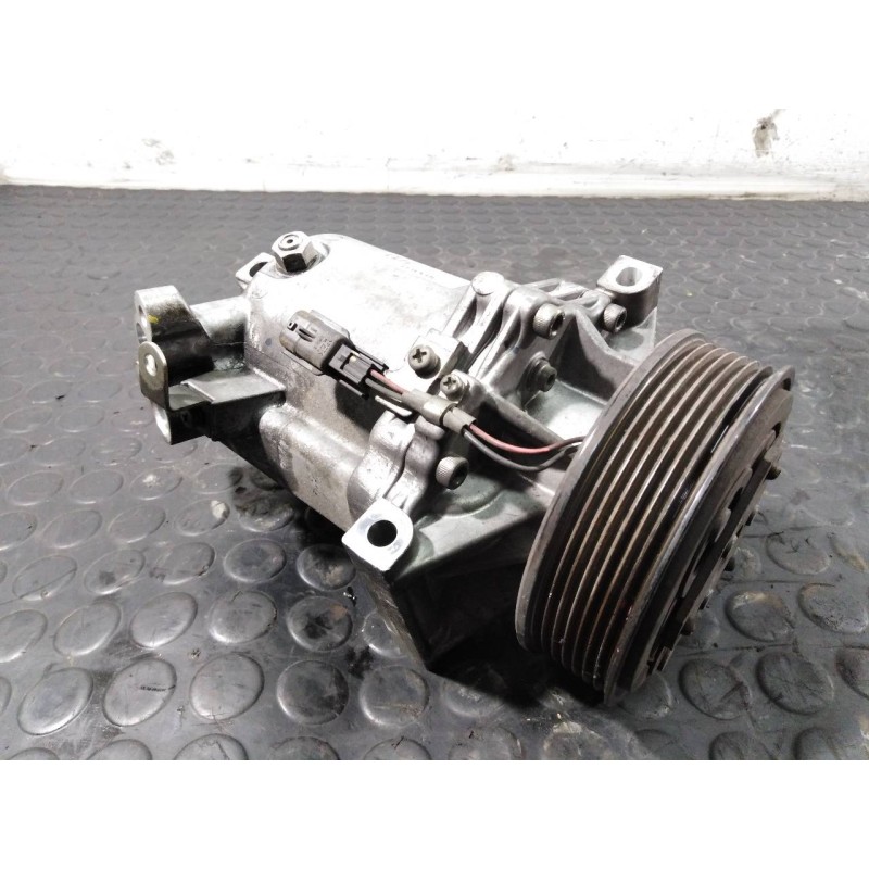 Recambio de compresor aire acondicionado para dacia lodgy laureate referencia OEM IAM 92600572R 92600E920A P3-B2-10-1