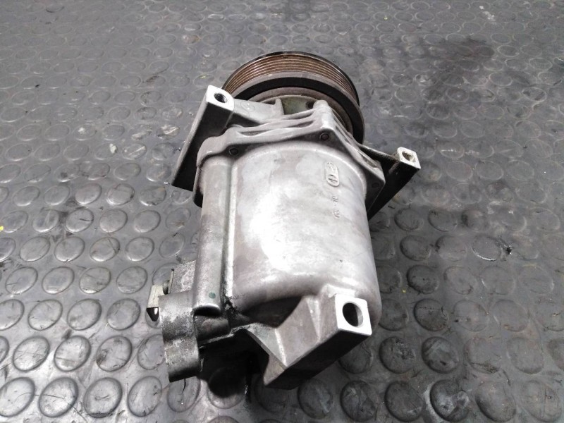 Recambio de compresor aire acondicionado para dacia lodgy laureate referencia OEM IAM 92600572R 92600E920A P3-B2-10-1