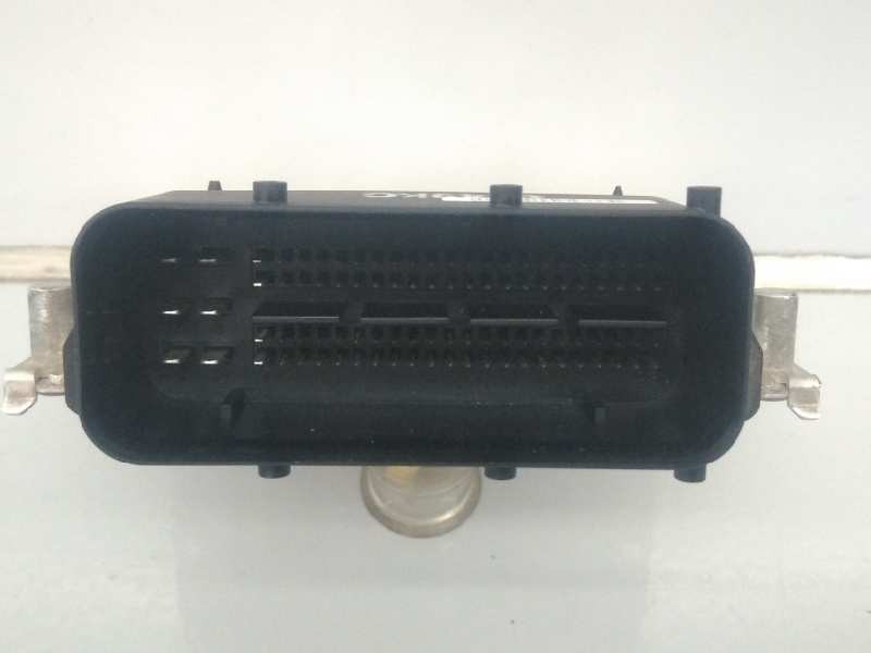 Recambio de centralita motor uce para hyundai ix20 gls style referencia OEM IAM 391182B330 391042B730 E3-A3-49-2