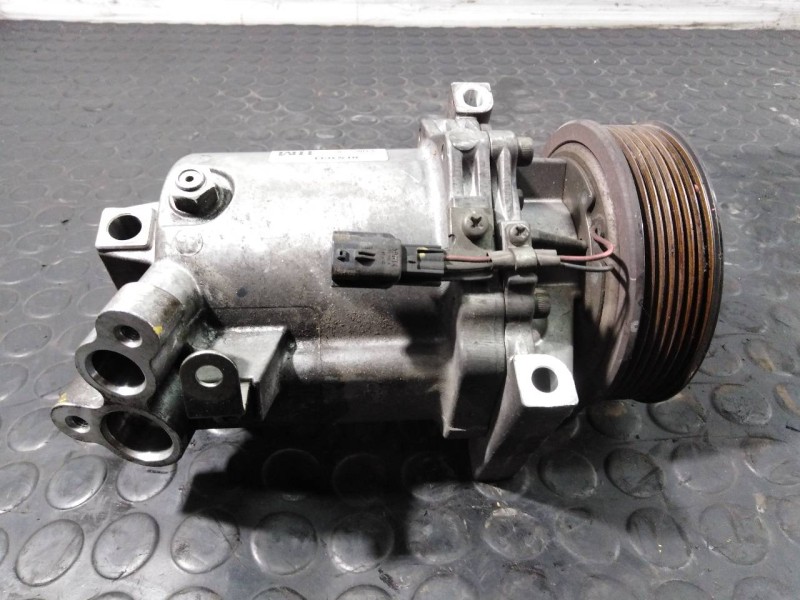 Recambio de compresor aire acondicionado para dacia lodgy laureate referencia OEM IAM 92600572R 92600E920A P3-B2-10-1