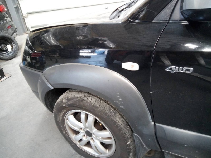 Recambio de aleta delantera izquierda para hyundai tucson (jm) 2.0 crdi style referencia OEM IAM   