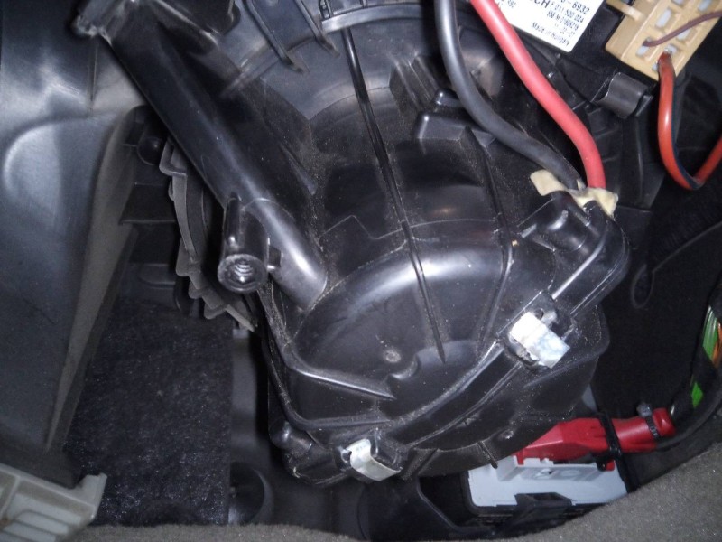 Recambio de ventilador calefaccion para audi a5 cabriolet (8f7) 2.7 tdi referencia OEM IAM 8K0820521B  