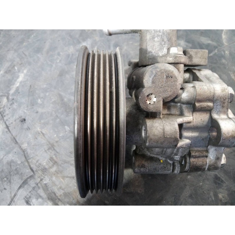 Recambio de bomba direccion para hyundai tucson (jm) 2.0 crdi style referencia OEM IAM 571002E200  P3-B4-2-2