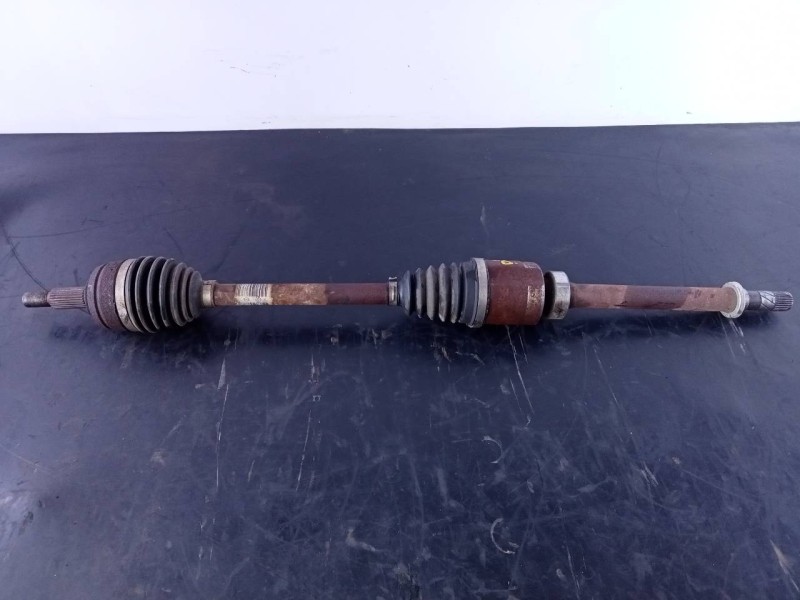 Recambio de transmision delantera derecha para dacia duster laureate 4x2 referencia OEM IAM 391003840R  P1-A6-19