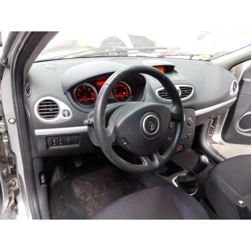 renault clio iii del año 2009