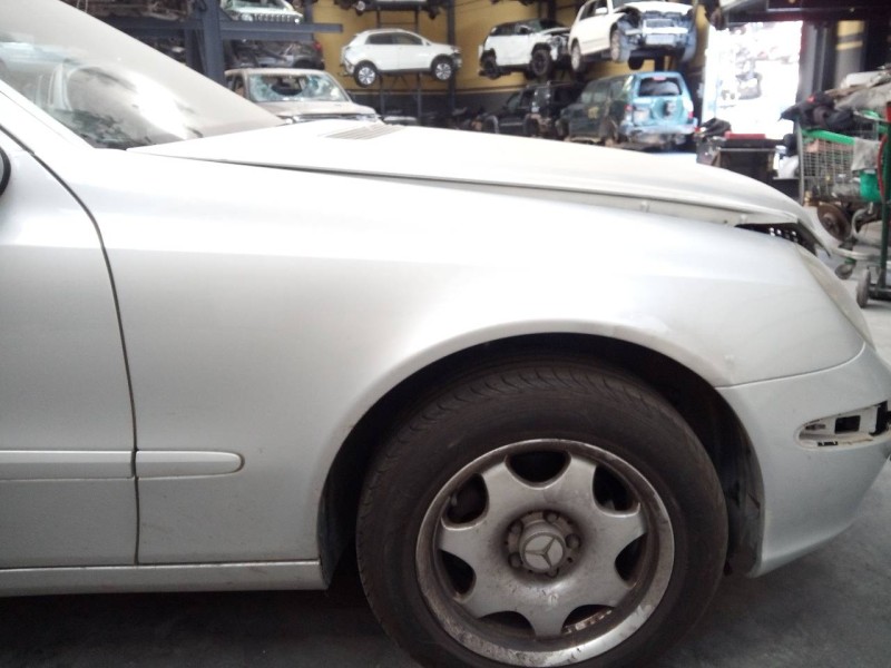 Recambio de aleta delantera derecha para mercedes-benz clase e (w211) berlina e 220 cdi (211.006) referencia OEM IAM   