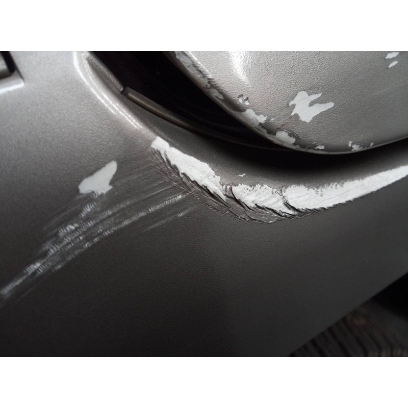 Recambio de aletin trasero derecho para nissan terrano/terrano.ii (r20) elegance referencia OEM IAM   