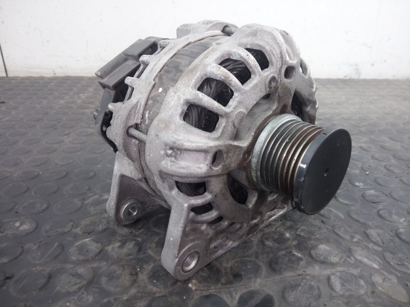 Recambio de alternador para dacia lodgy comfort referencia OEM IAM P0783901  P3-A5-8-1