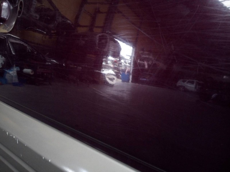 Recambio de puerta delantera derecha para nissan terrano/terrano.ii (r20) elegance referencia OEM IAM   