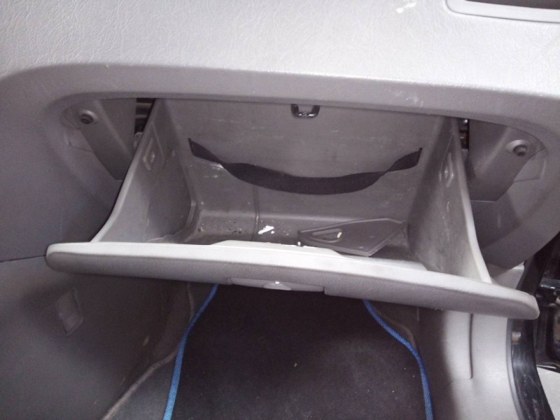 Recambio de guantera para hyundai tucson (jm) 2.0 crdi style referencia OEM IAM   