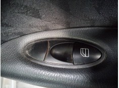 MANDO ELEVALUNAS TRASERO DERECHO 