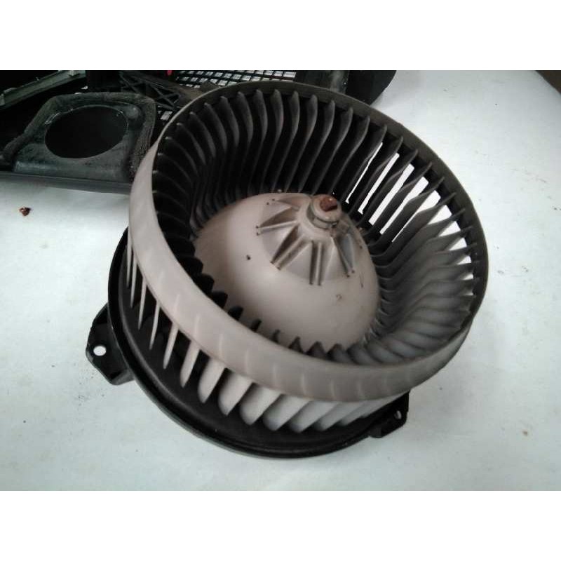 Recambio de cerradura puerta delantera izquierda para toyota land cruiser (j12) 3.0 d4-d vx referencia OEM IAM 19400053105J  