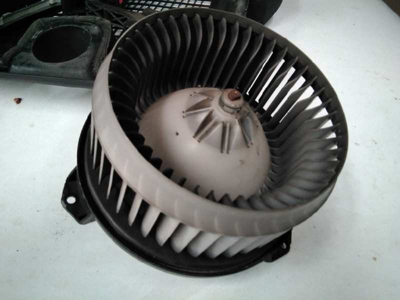 Recambio de cerradura puerta delantera izquierda para toyota land cruiser (j12) 3.0 d4-d vx referencia OEM IAM 19400053105J  