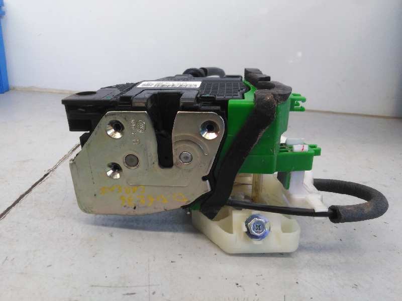 Recambio de cerradura puerta delantera derecha para kia carens ( ) drive referencia OEM IAM 81320A4010  E2-B5-23-1