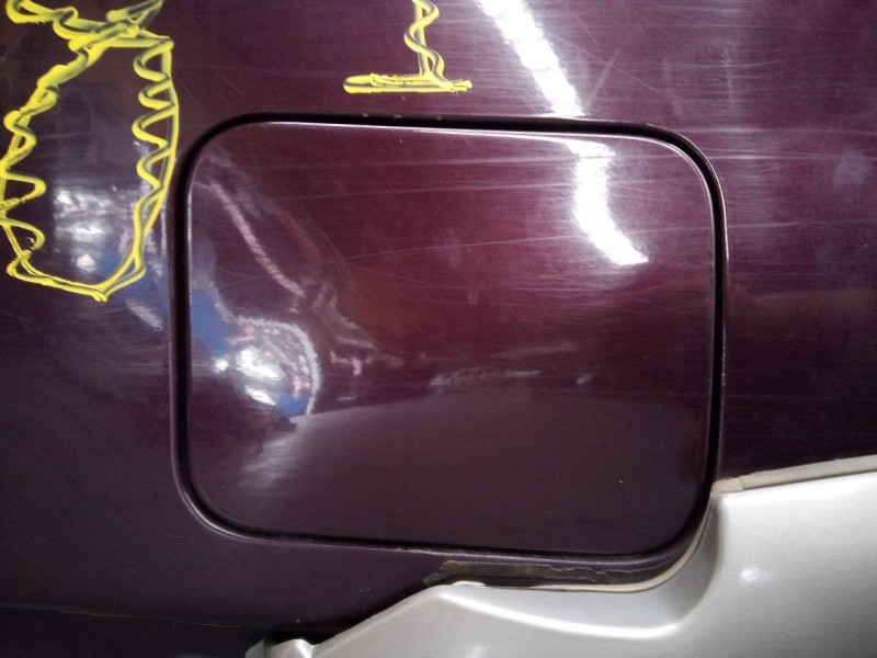 Recambio de tapa exterior combustible para nissan terrano/terrano.ii (r20) elegance referencia OEM IAM   