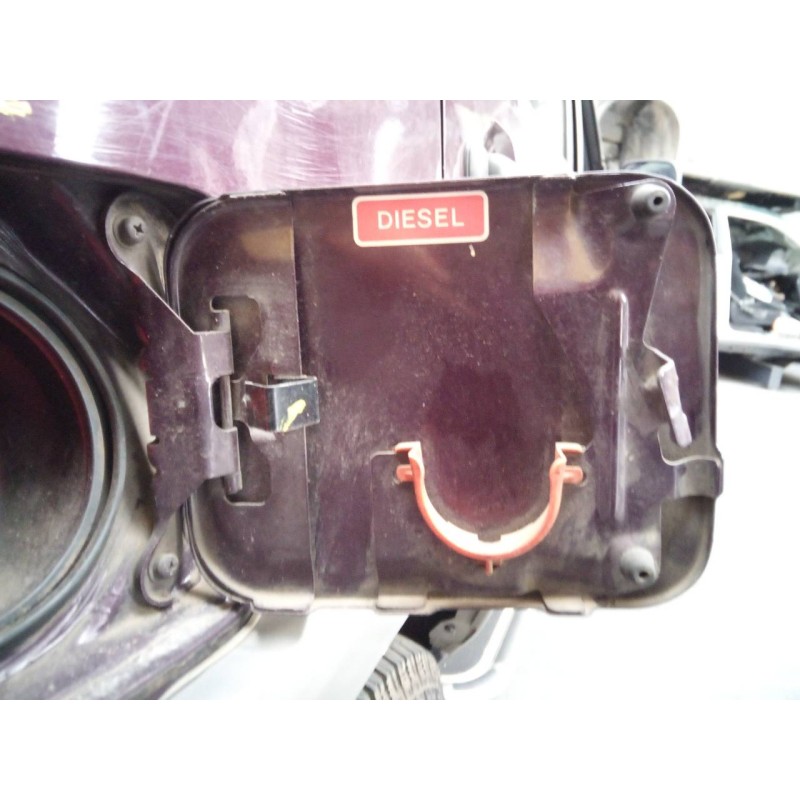 Recambio de tapa exterior combustible para nissan terrano/terrano.ii (r20) elegance referencia OEM IAM   