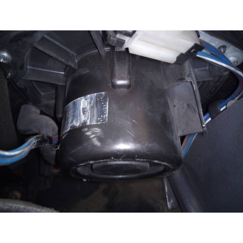 Recambio de ventilador calefaccion para nissan terrano/terrano.ii (r20) elegance referencia OEM IAM 272007F001  