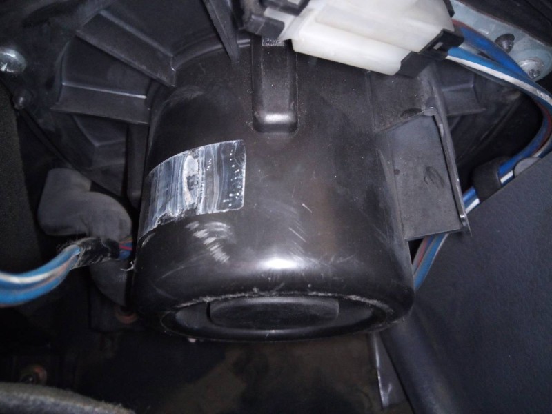 Recambio de ventilador calefaccion para nissan terrano/terrano.ii (r20) elegance referencia OEM IAM 272007F001  