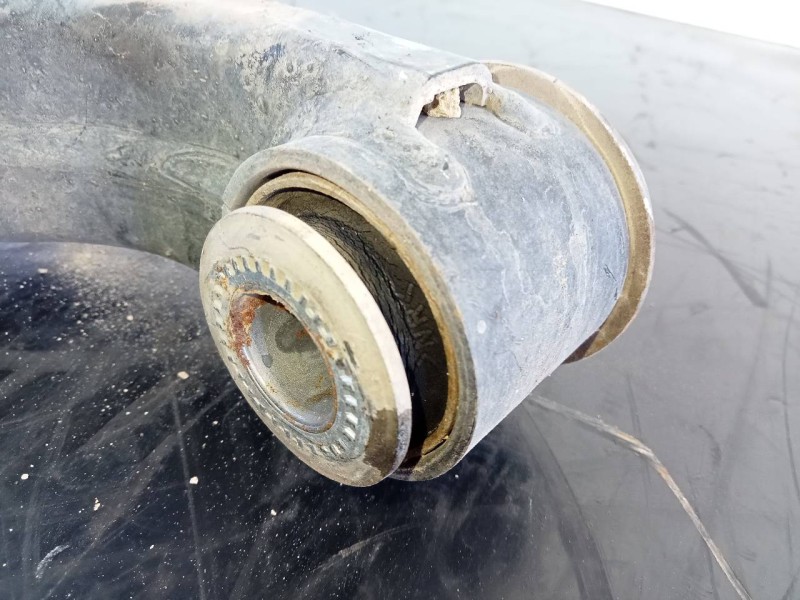 Recambio de brazo suspension inferior delantero derecho para toyota land cruiser (j15) gx referencia OEM IAM   P1-B3-7