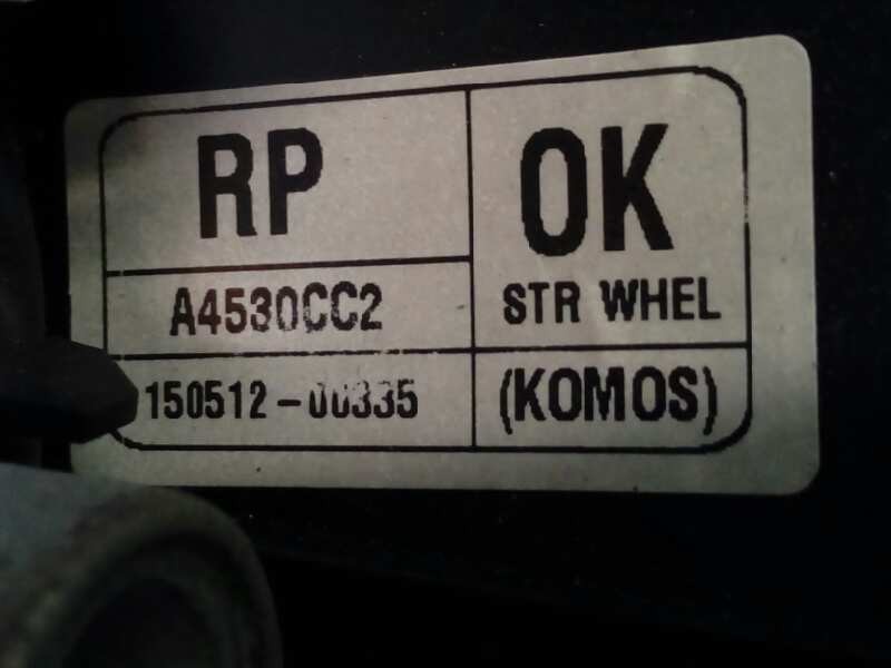 Recambio de volante para kia carens ( ) drive referencia OEM IAM A4530CC2 56140A400 E2-B5-24-2