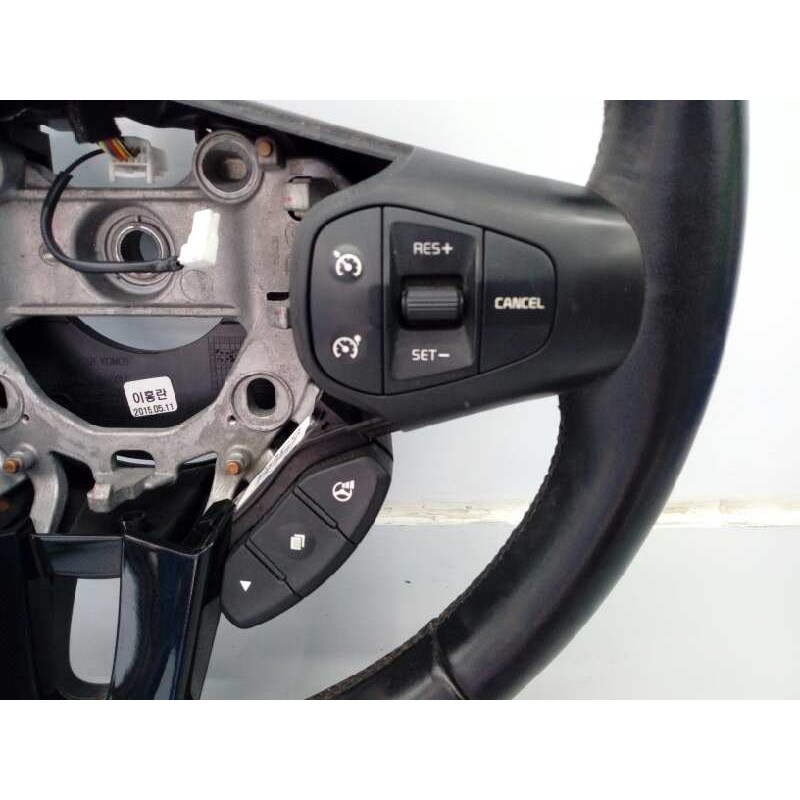 Recambio de volante para kia carens ( ) drive referencia OEM IAM A4530CC2 56140A400 E2-B5-24-2