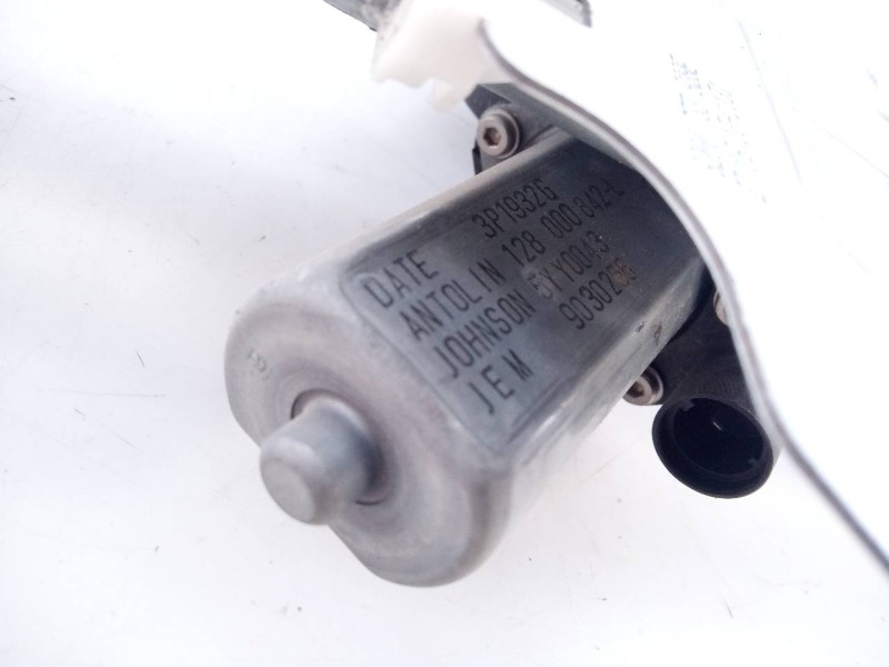 Recambio de elevalunas delantero derecho para dacia duster laureate 4x2 referencia OEM IAM 1280008421  E1-A1-24-2