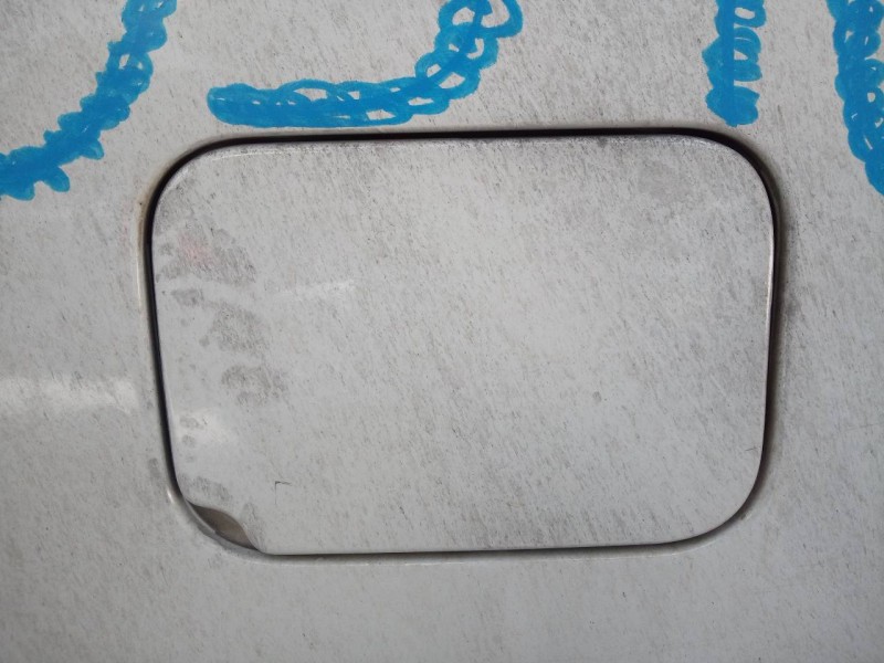 Recambio de tapa exterior combustible para dacia lodgy comfort referencia OEM IAM   