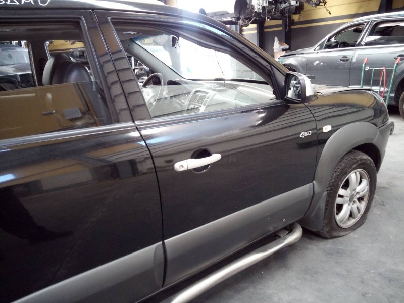 Recambio de puerta delantera derecha para hyundai tucson (jm) 2.0 crdi style referencia OEM IAM   