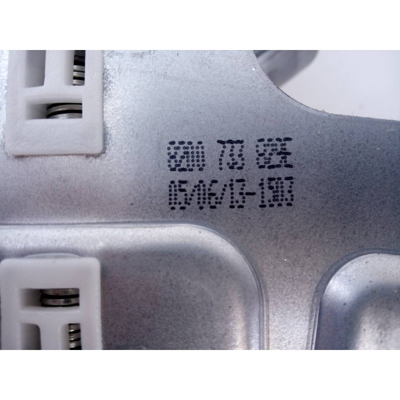 Recambio de elevalunas delantero izquierdo para dacia duster laureate 4x2 referencia OEM IAM 8200733829E  E1-A1-40-2