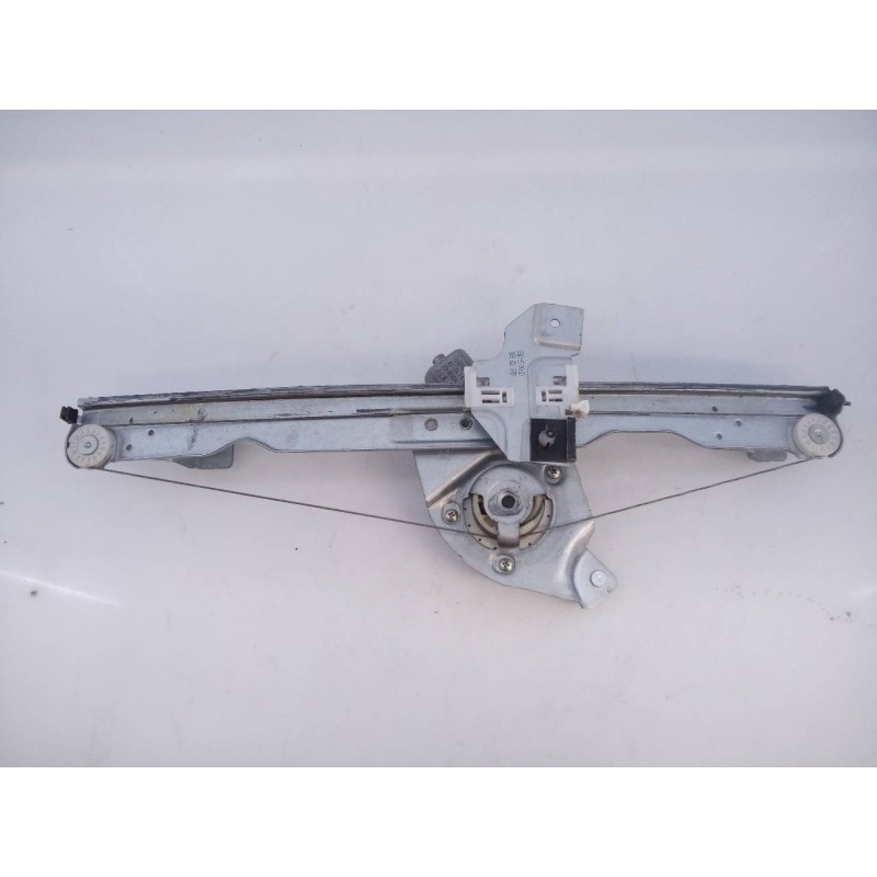 Recambio de elevalunas delantero izquierdo para dacia duster laureate 4x2 referencia OEM IAM 8200733829E  E1-A1-40-2