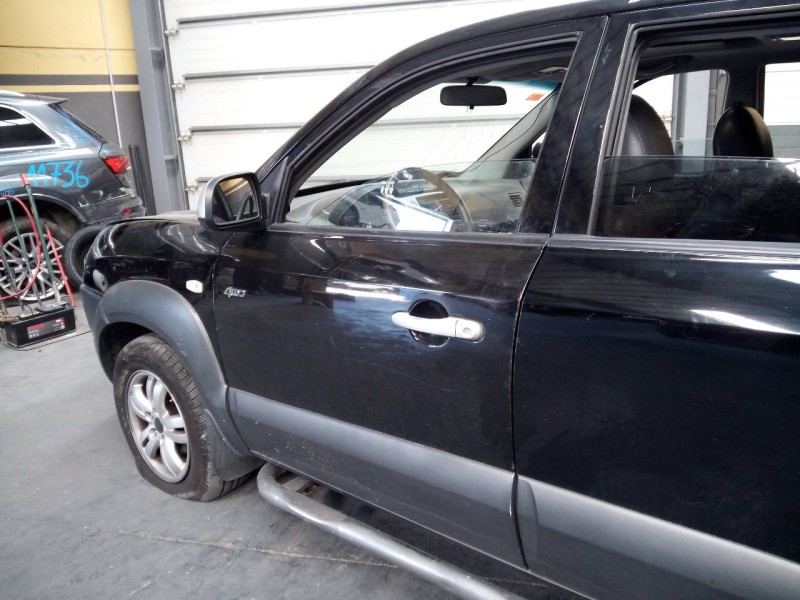 Recambio de puerta delantera izquierda para hyundai tucson (jm) 2.0 crdi style referencia OEM IAM   