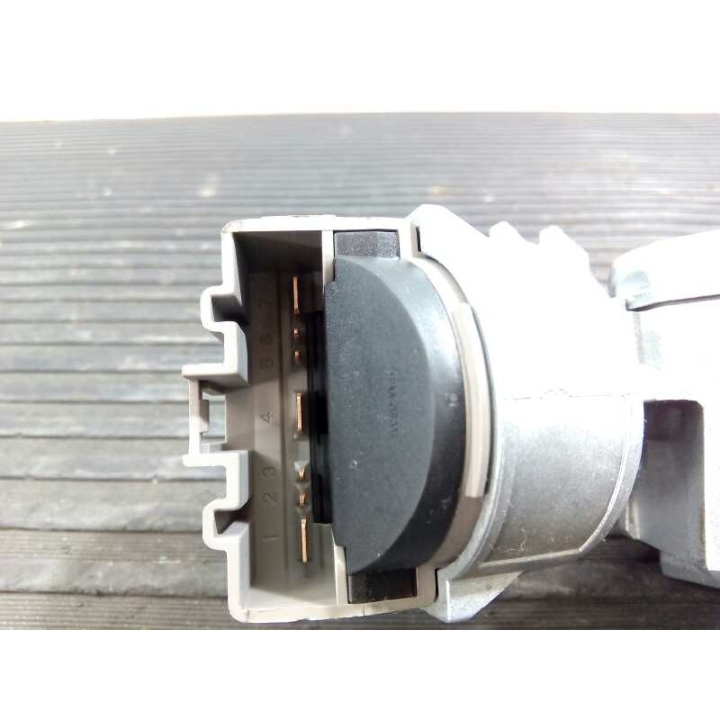 Recambio de antirrobo para ford focus lim. (cb4) trend referencia OEM IAM 3M513F880AE  E2-B3-49-2