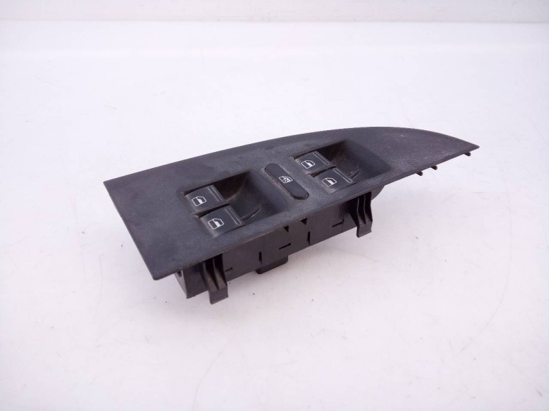 Recambio de mando elevalunas delantero izquierdo para seat leon (1p1) sport referencia OEM IAM 1P1867171A  E2-A1-25-7