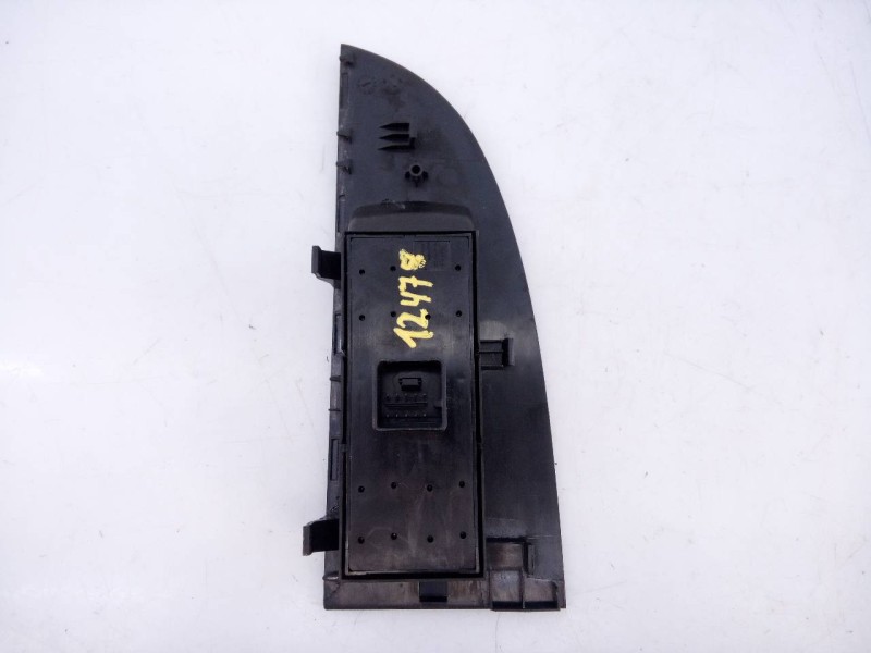 Recambio de mando elevalunas delantero izquierdo para seat leon (1p1) sport referencia OEM IAM 1P1867171A  E2-A1-25-7