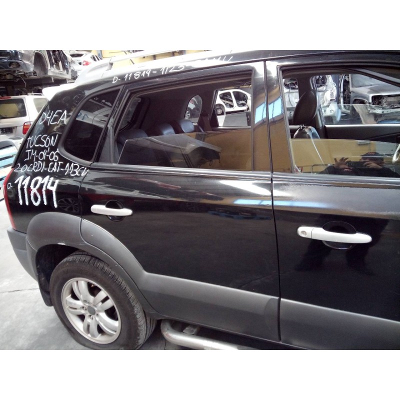 Recambio de puerta trasera derecha para hyundai tucson (jm) 2.0 crdi style referencia OEM IAM   