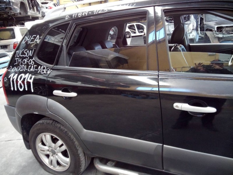 Recambio de puerta trasera derecha para hyundai tucson (jm) 2.0 crdi style referencia OEM IAM   