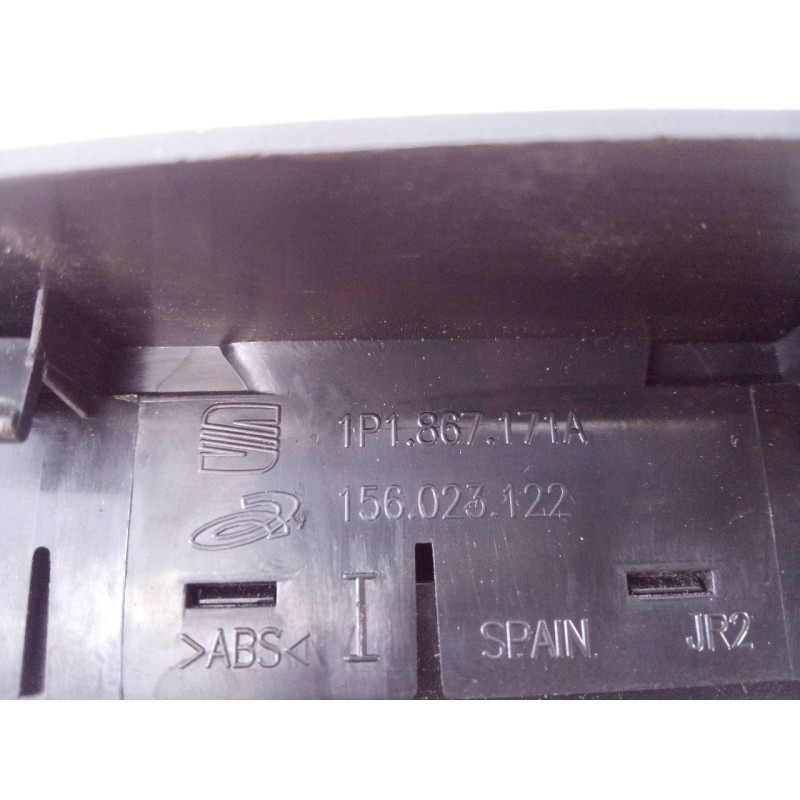 Recambio de mando elevalunas delantero izquierdo para seat leon (1p1) sport referencia OEM IAM 1P1867171A  E2-A1-25-7