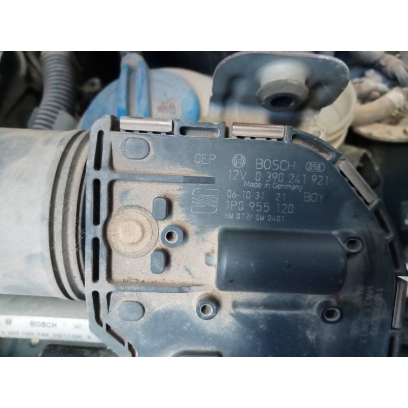 Recambio de motor limpia delantero para seat leon (1p1) sport referencia OEM IAM 1P0955120 0390241921 