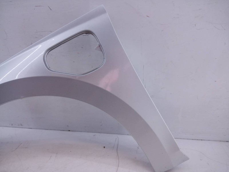 Recambio de aleta delantera izquierda para skoda octavia lim. (nx3) vrs referencia OEM IAM   E4-B4-3